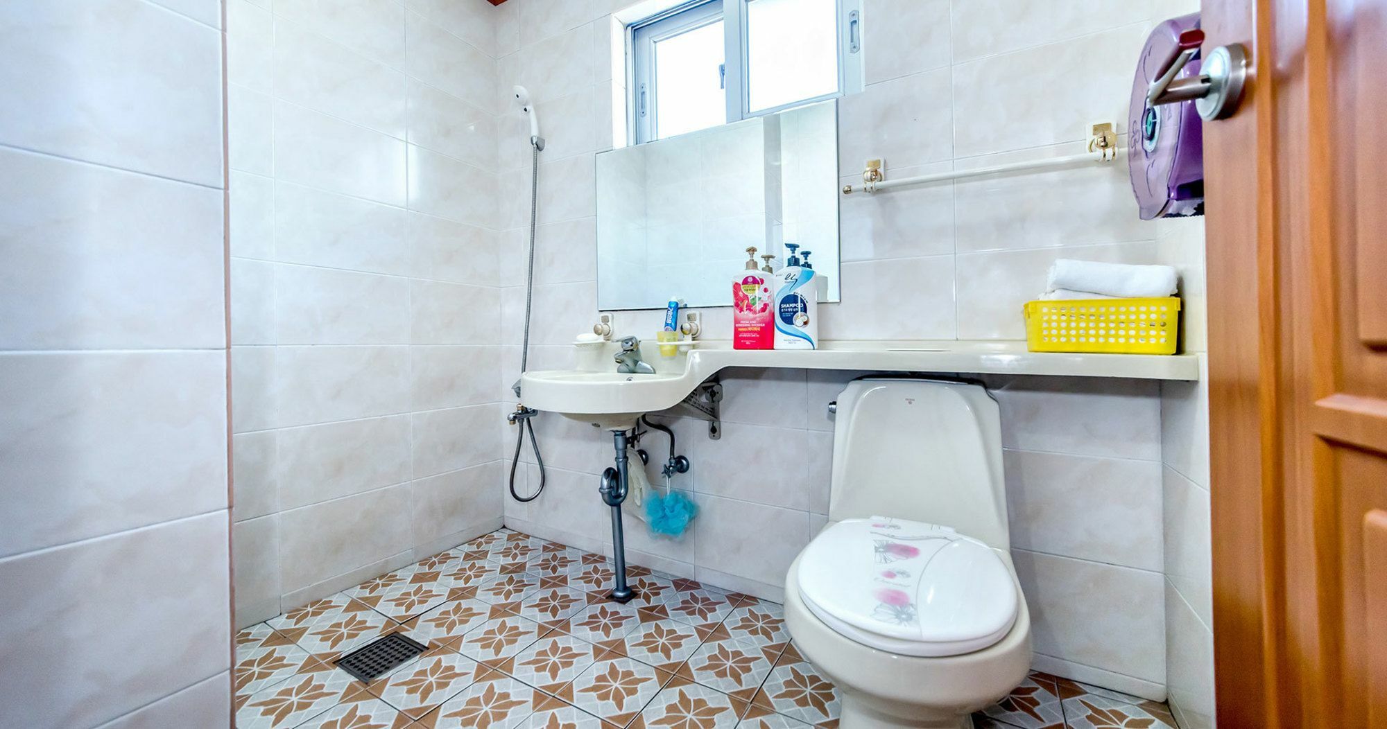 Sea Dragon Pension Согвипхо Экстерьер фото